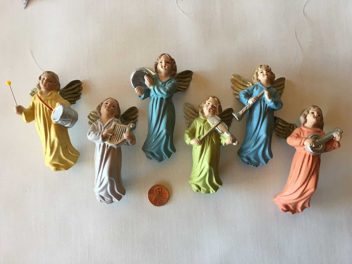 Random Collectibles – THE CENTRAL COAST GALLERY AND MUSEUM